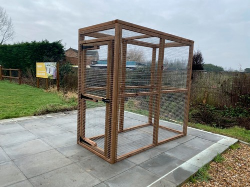 Catio cat run 6ft 4ft - x,