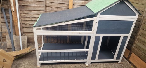 Wood dog house with terrace - house,
